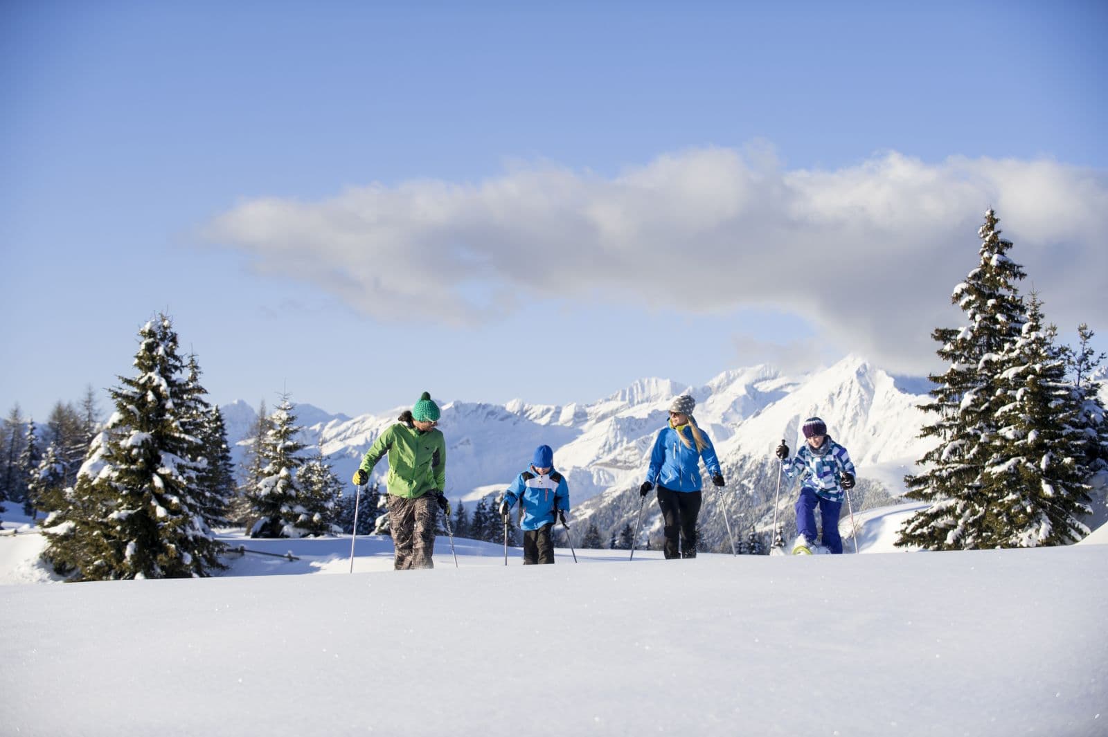 Herzleierhof Rodeneck Bildergalerie Winterurlaub in Südtirol Langlaufen Skifahren Rodeln Winterwandern Kinderspass Winterfreuden Schnee Dolomiten Weihnachten (1)