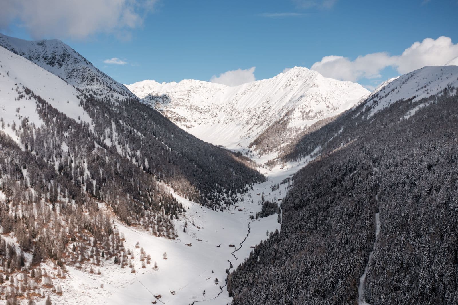 Herzleierhof Rodeneck Bildergalerie Winterurlaub in Südtirol Langlaufen Skifahren Rodeln Winterwandern Kinderspass Winterfreuden Schnee Dolomiten Weihnachten (10)